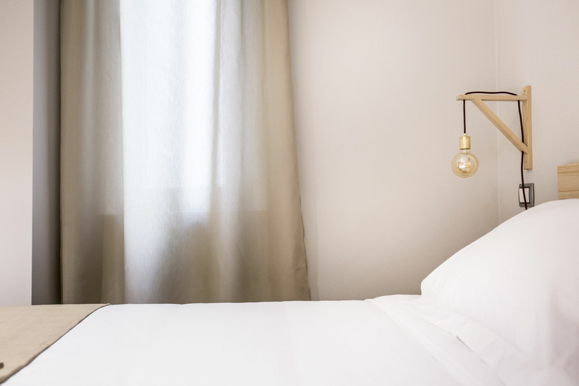 Hola Rooms Мадрид Екстер'єр фото